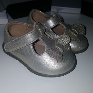 Great Condition, Like New- Gold baby girl shoes